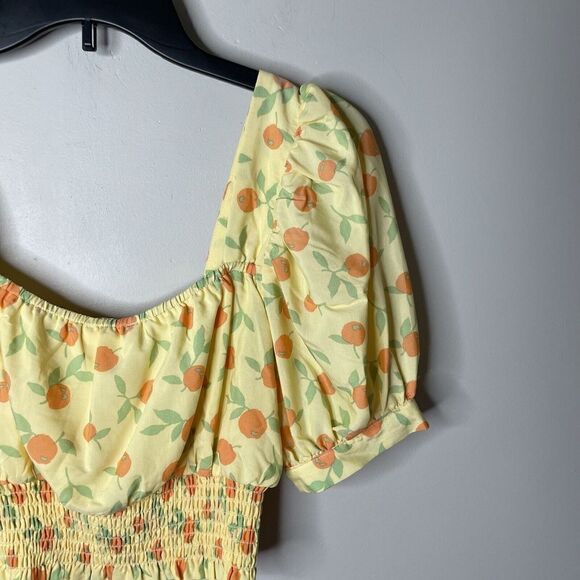 BLU PEPPER Top Womens Small Yellow Cropped Orange Print NEW Smocked Square Neck - Picture 4 of 8